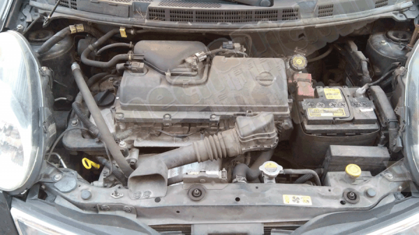 Figura 1: Vano Motore Nissan Micra K12